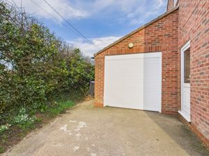 Garage- click for photo gallery